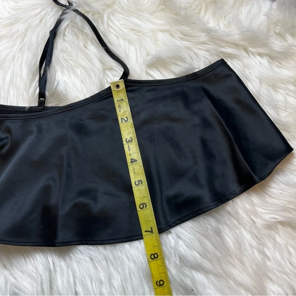 SKIMS Woven Shine Cami in Onyx. Size 4X. New Without Tags.